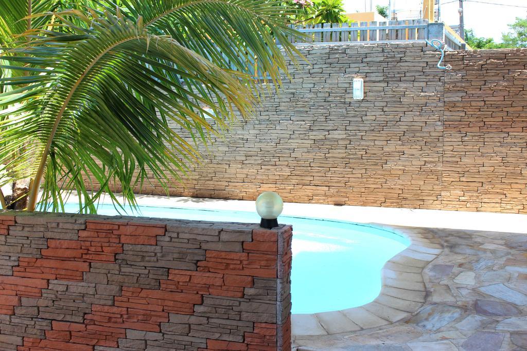 Twins Apartments Flic en Flac Ngoại thất bức ảnh