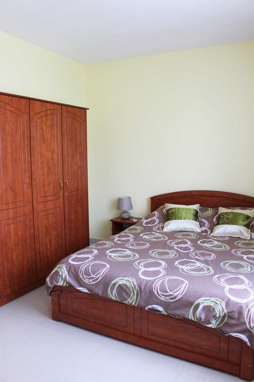 Twins Apartments Flic en Flac Phòng bức ảnh